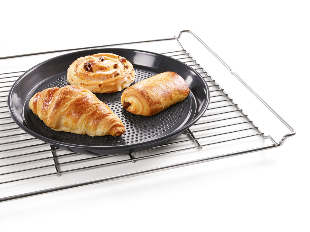 Kulat├í d─Ťrovan├í pe─Źic├ş forma AirFry Miele HBFP 27-1
