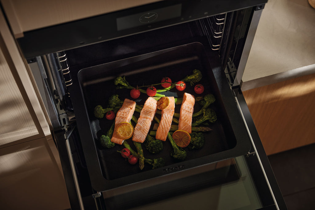 Pek├í─Źe Gourmet k induk─Źn├şmu va┼Öen├ş Miele HUB 5001-XL