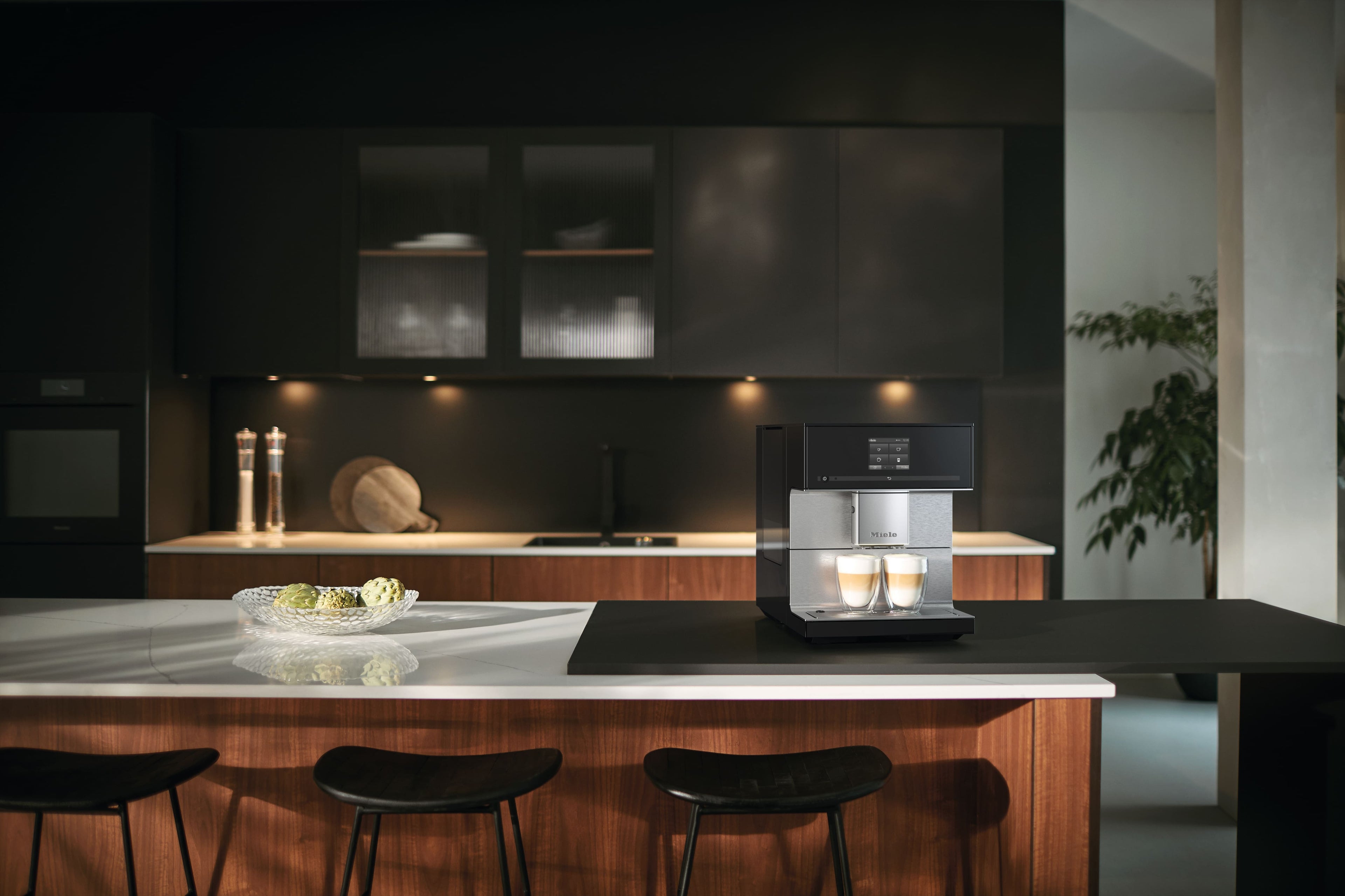 Volně stojící kávovar Miele CM 7350 CoffeePassion