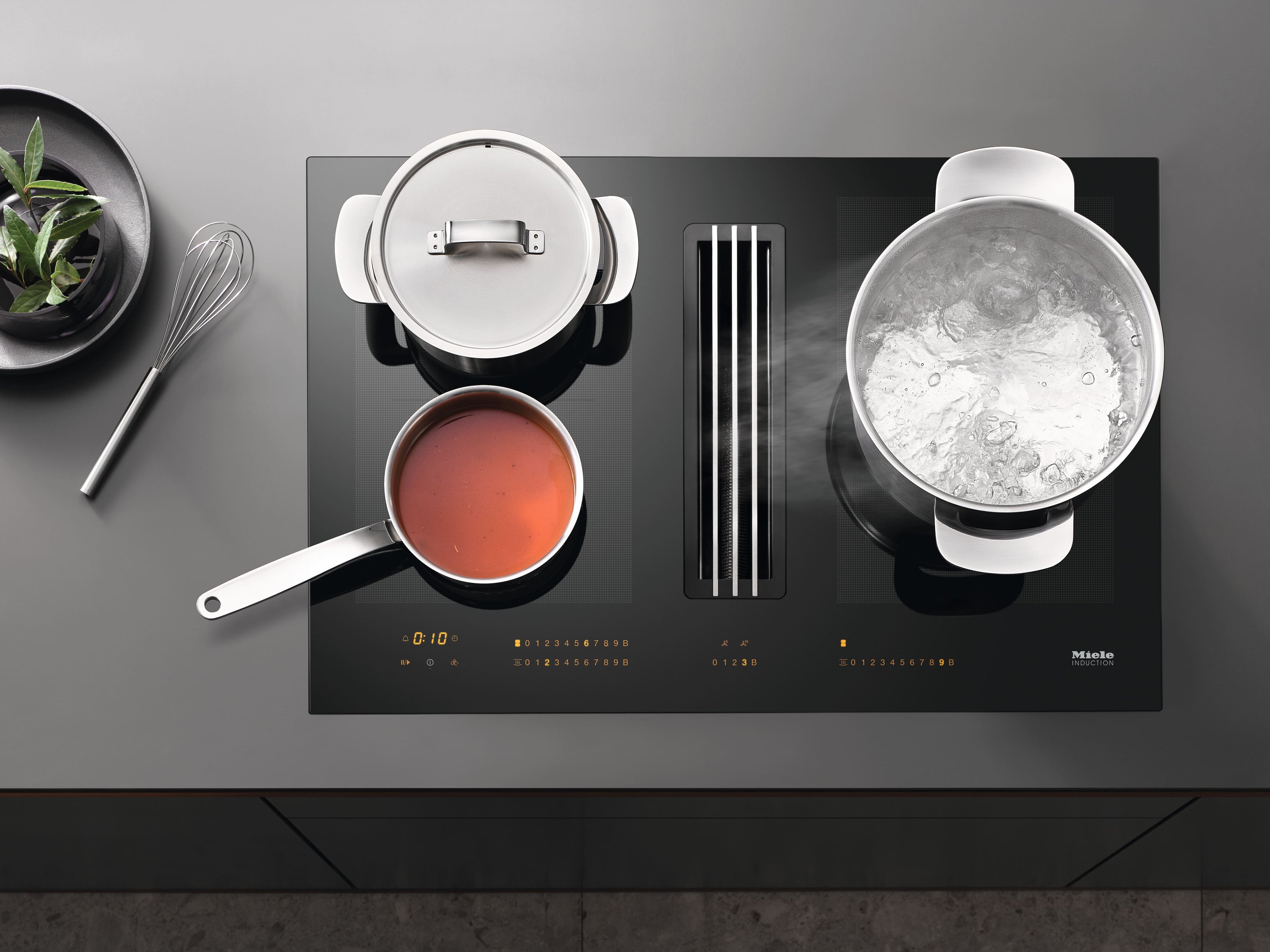 Startovac├ş sada hrnc┼» Fiskars All Steel (4d├şln├í) Miele KMTS 5704-2