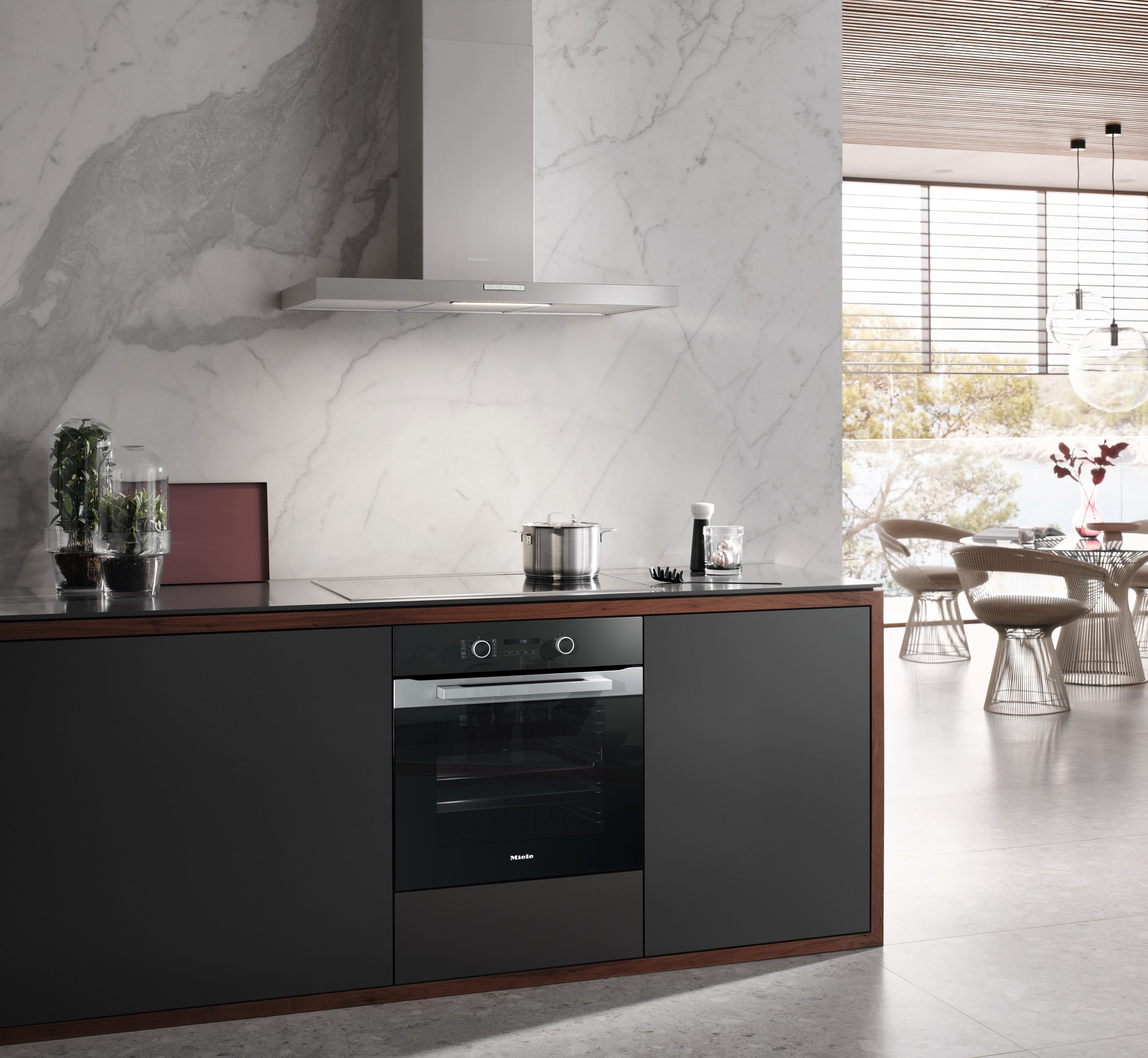 Nástěnný odsávač par Miele DAW 1920 Active