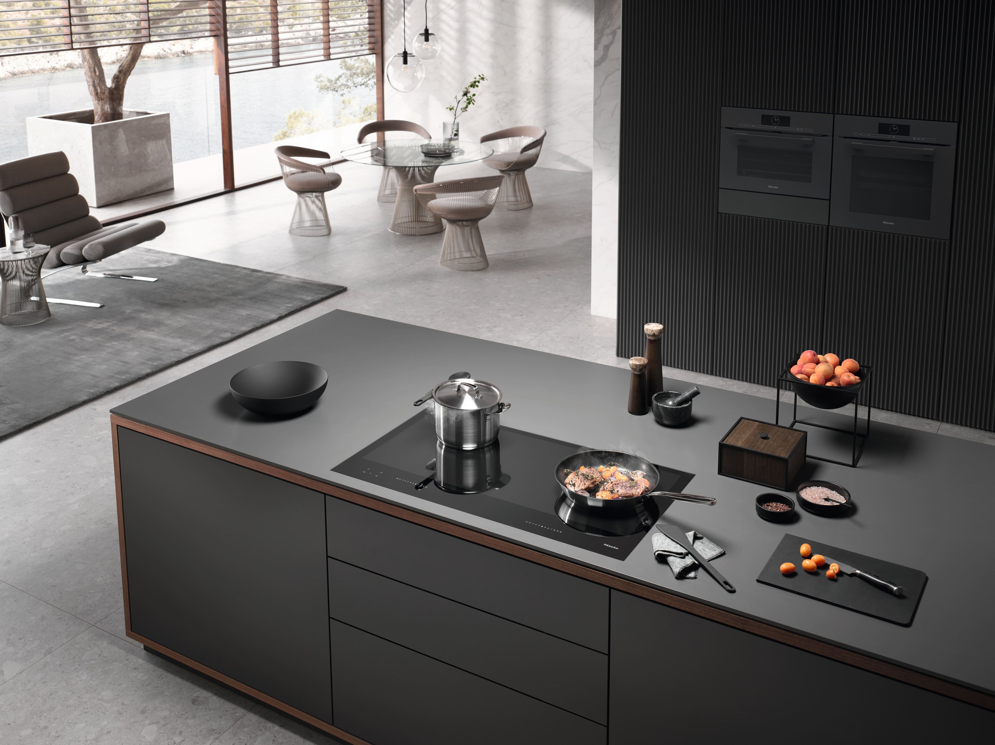 Indukční varná deska Miele KM 7897-1 FL Diamond