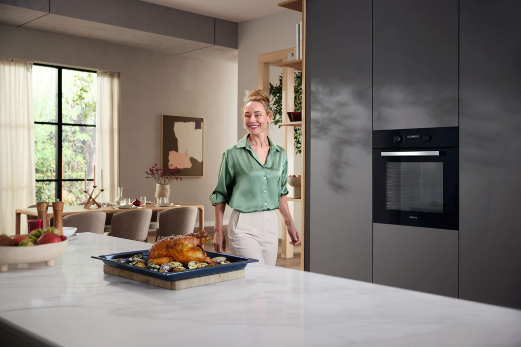 Samostatná pečící trouba Miele H 2766-1 B 125 Edition