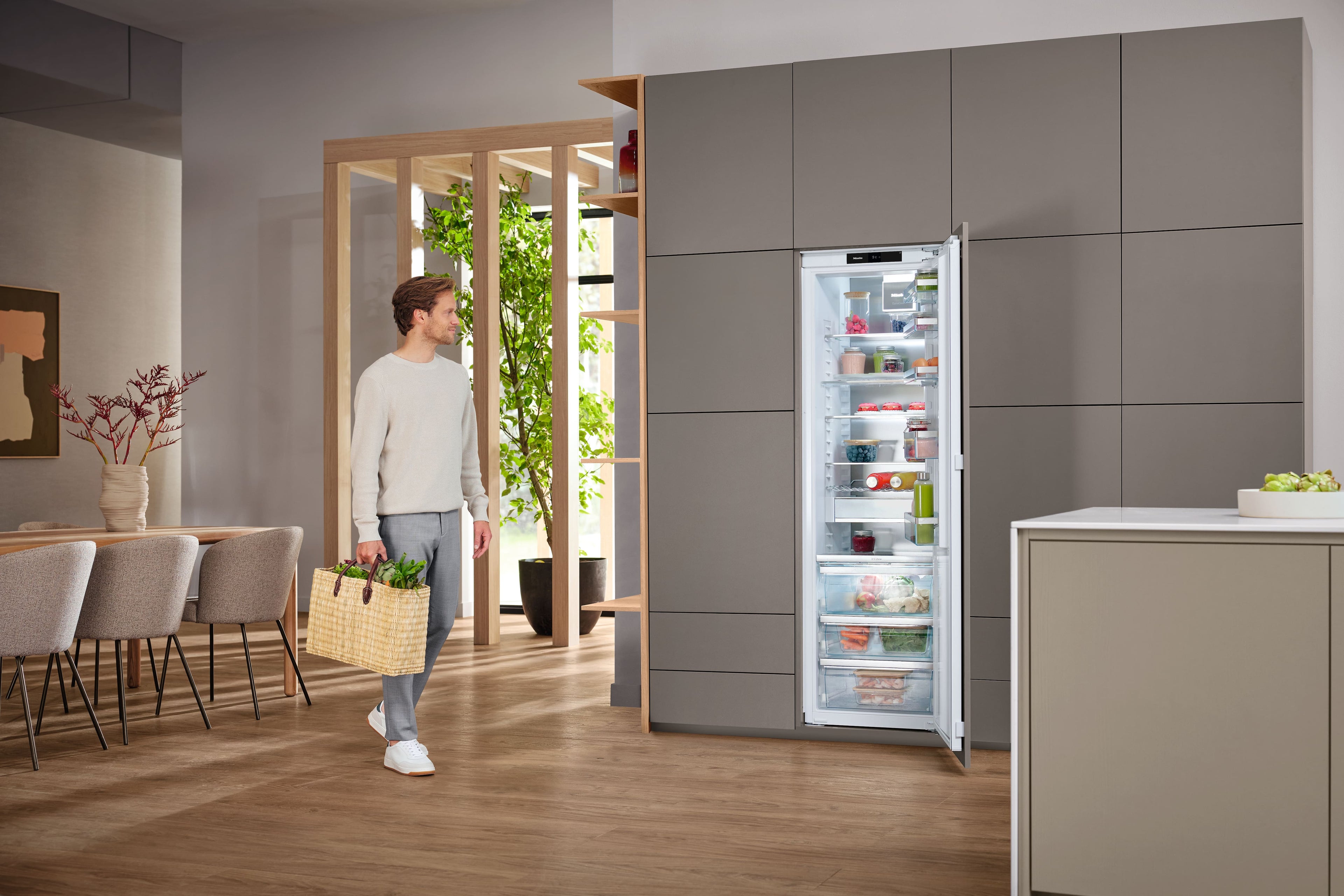 Vestavná chladnička Miele K 7797 C R