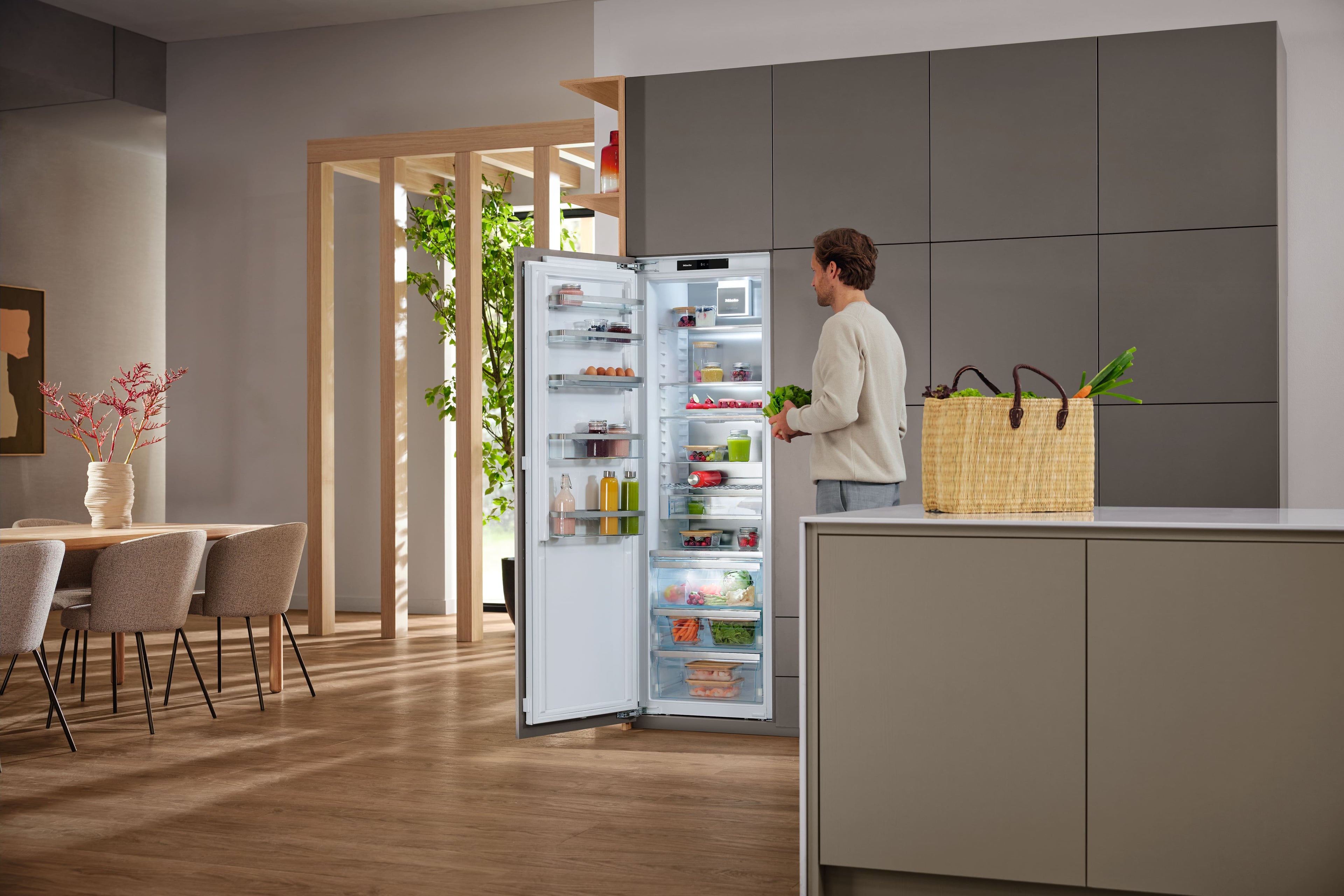 Vestavná chladnička Miele K 7797 C L