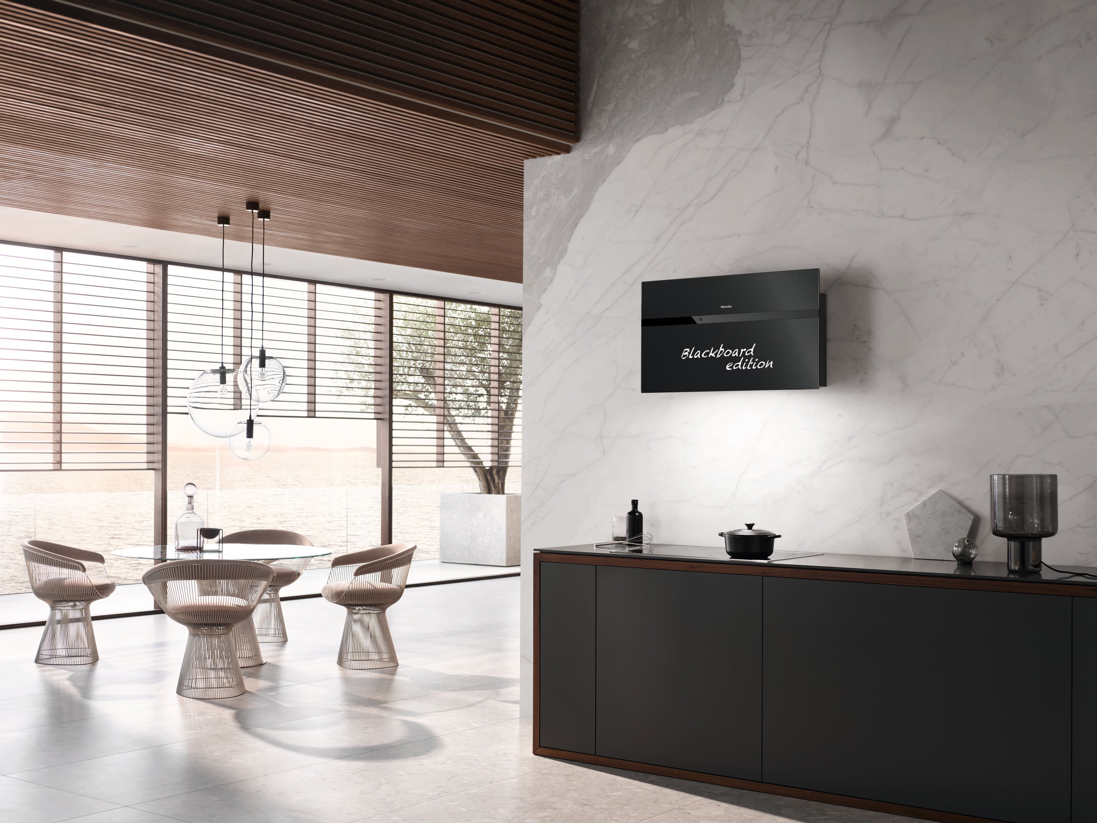 Nástěnný odsávač par Miele DA 9299 W Screen blbo