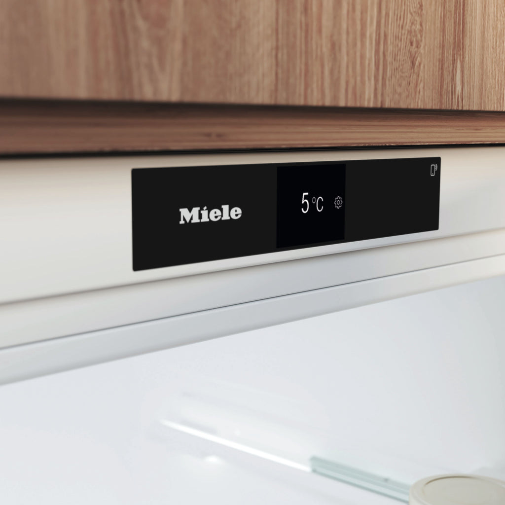 Podstavná chladnička Miele KU 7035 D