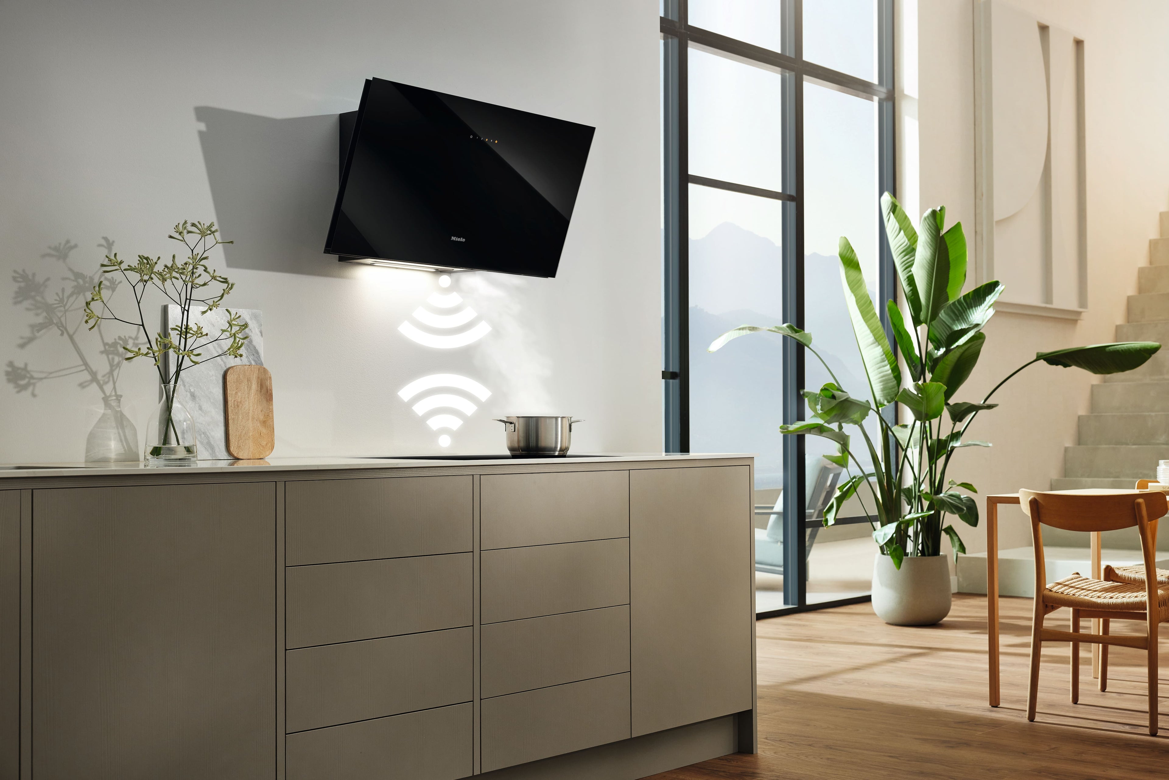 Nástěnný odsávač par Miele DAH 2960 Escala