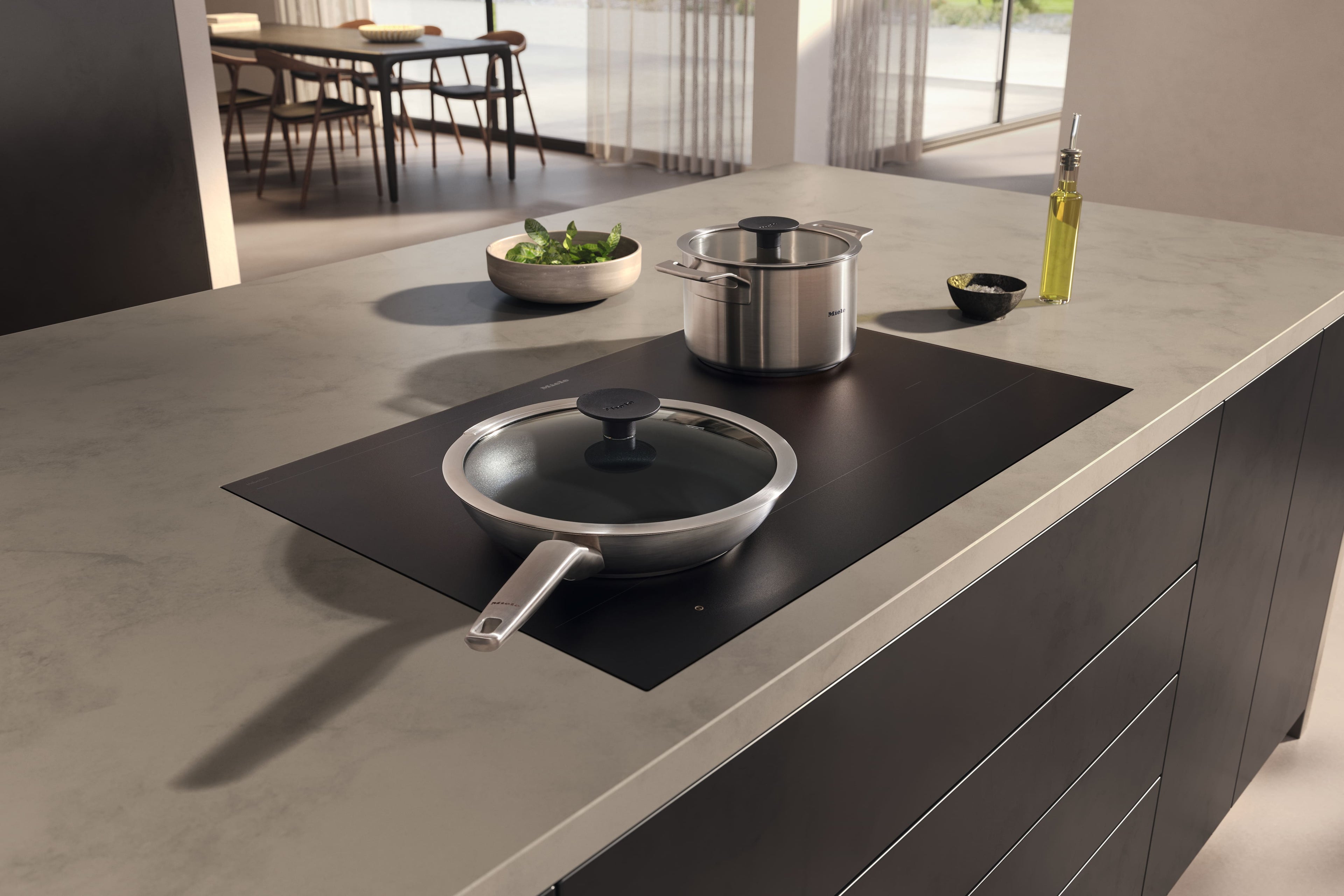 P├ínev (28 cm) Miele KMBP 2800-3