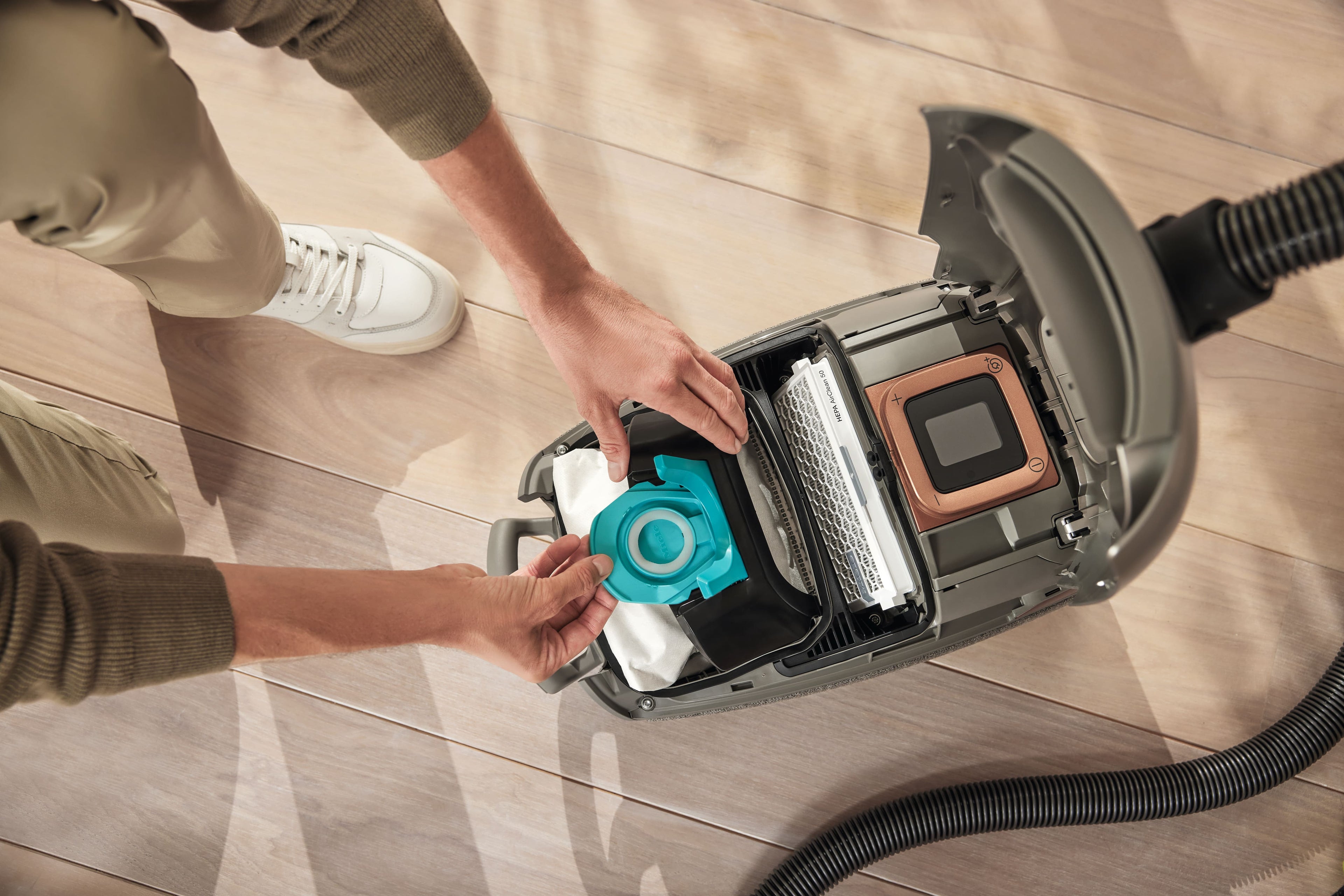 8 prachových sáčků za speciální cenu Miele TU XL HyClean Pure