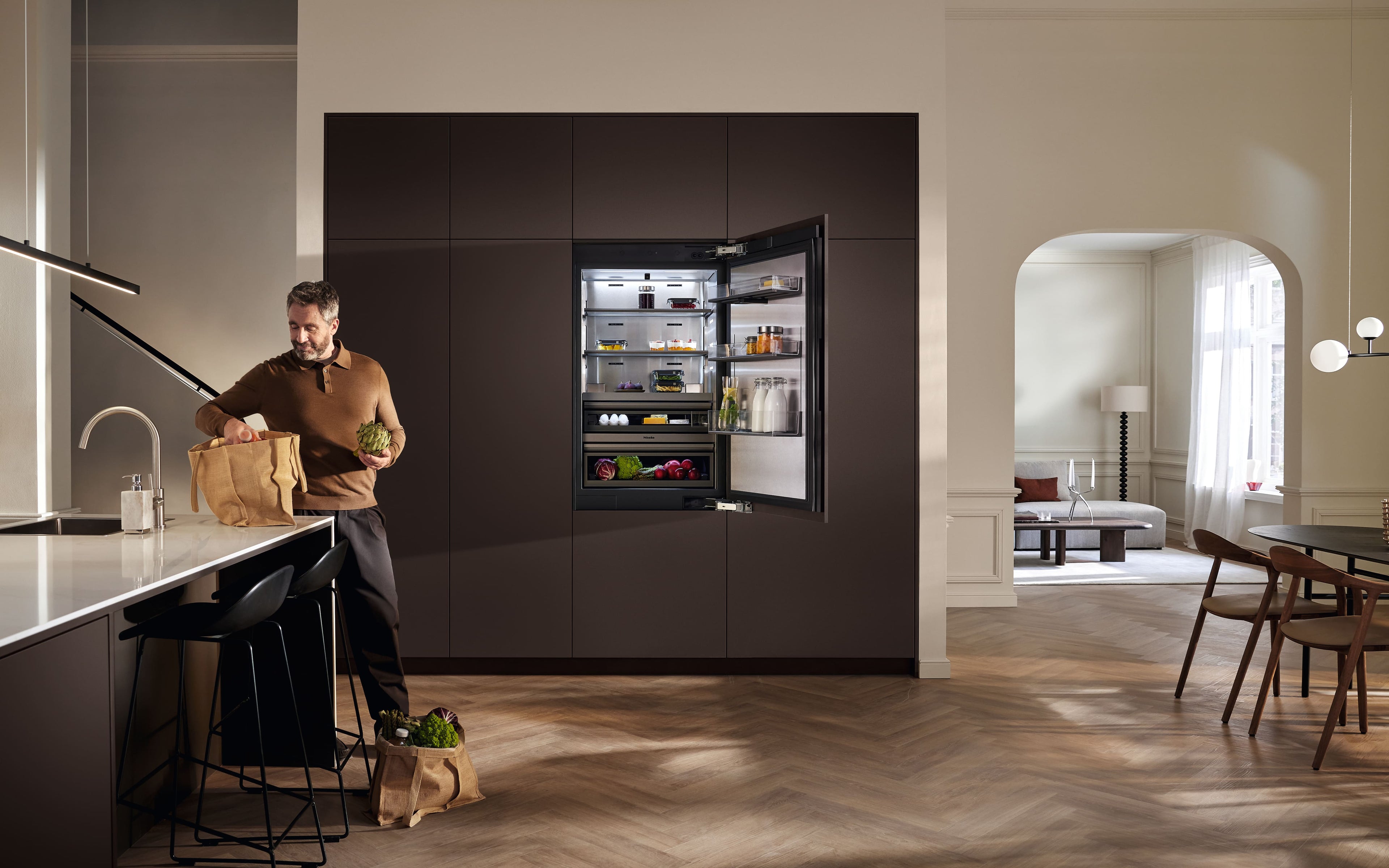 Chladnička s mrazničkou MasterCool Miele KFMC 3834 R