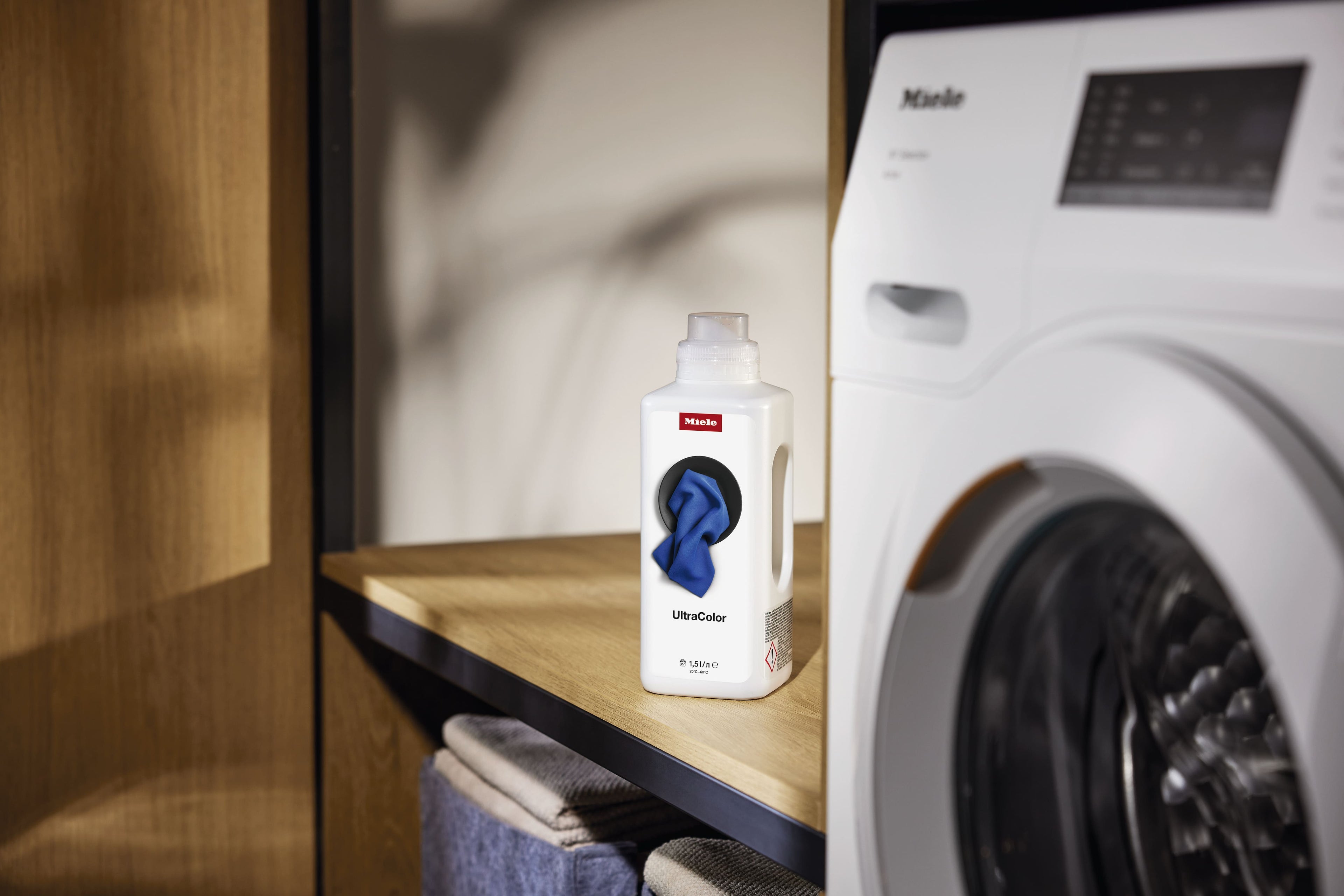Tekutý prací prostředek UltraColor 1,5 l Miele WA UC 1502 L