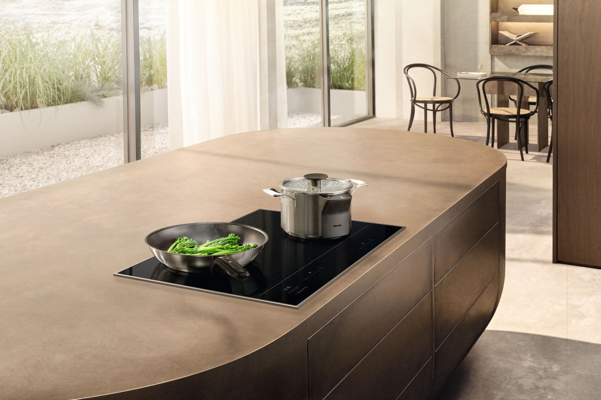 Indukcn� varn� deska Miele KM 8685 FR - obrazek 2