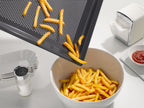D─Ťrovan├Ż pe─Źic├ş plech AirFry Gourmet Miele HBBL 71